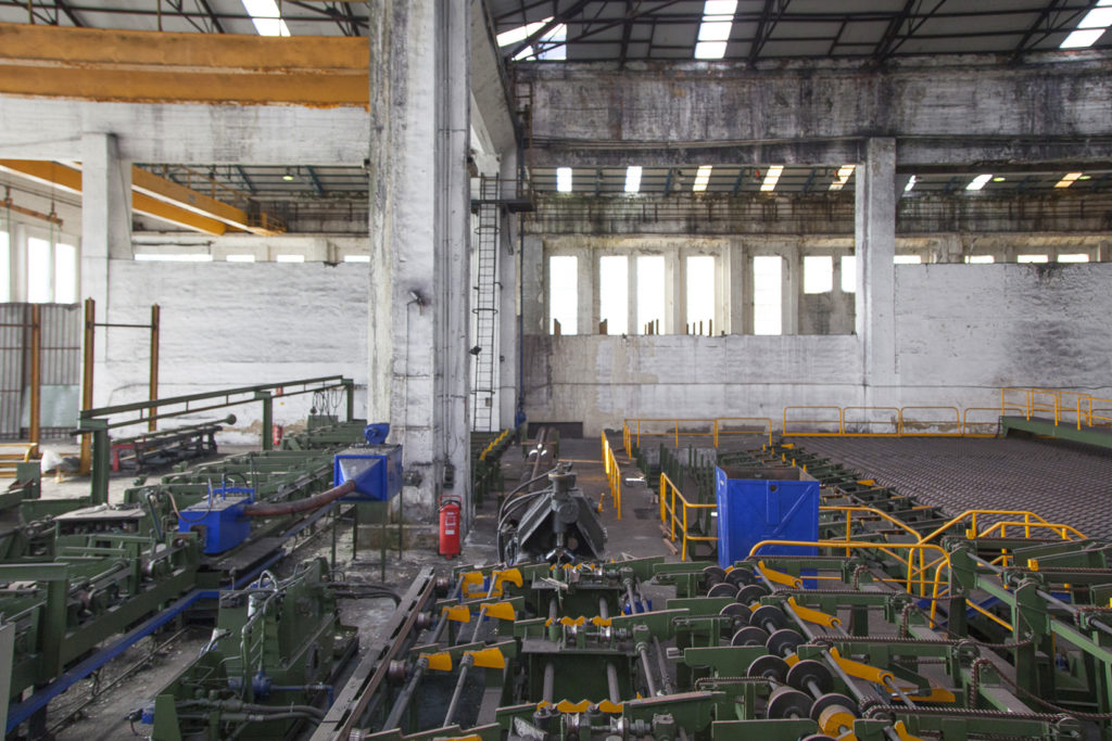 Instalaciones cerradas de Fabrica de Mieres Tubos. Grupo Condesa. Mieres. Asturias 2018