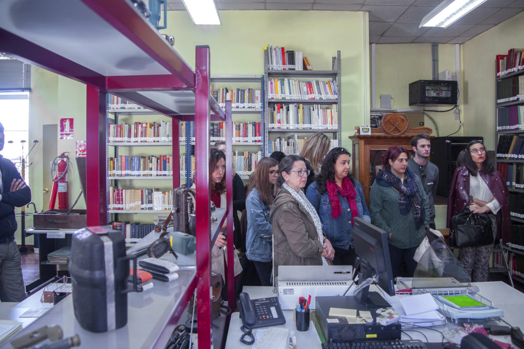 Visita de los participantes en las jornadas de Patrimonio Industrial de la Universidad de Oviedo, al Archivo Historico de Hunosa. Pozo Fondon. Langreo 2017