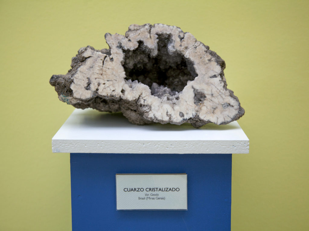 Cuarzo cristalizado. Exposición permanente de Mineralogía, compuesta por 600 piezas. Casa de las Culturas. Bembibre. León 2018