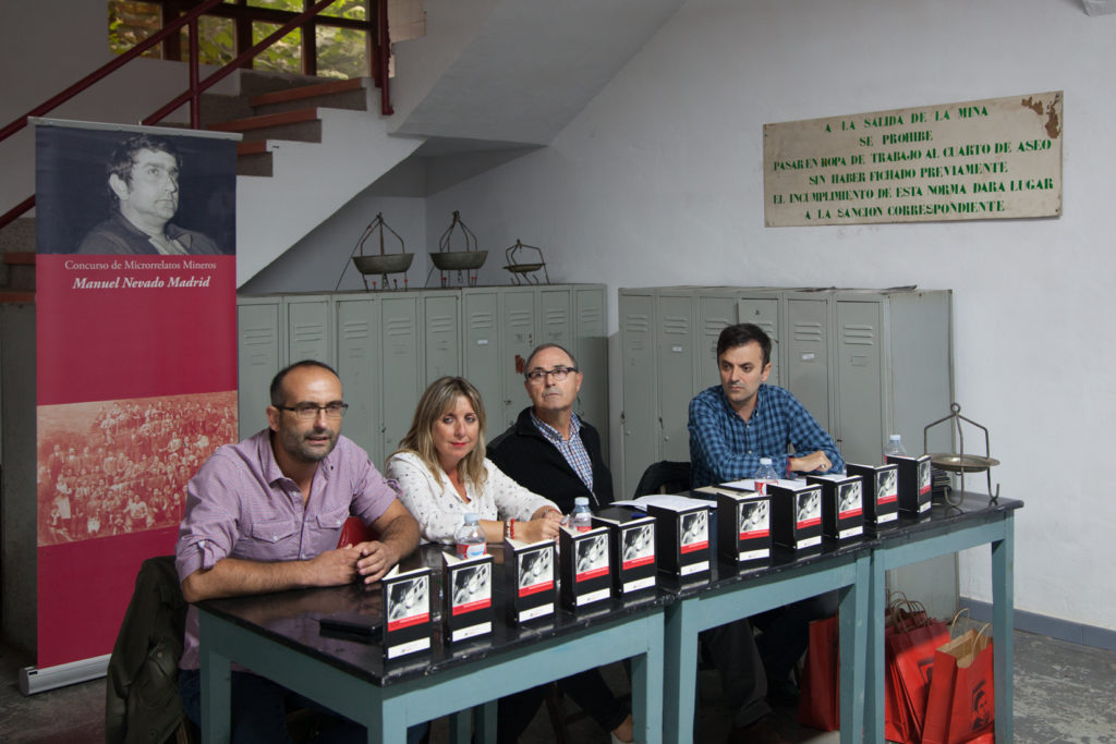 Lectura de la XIII edicion de relatos mineros Manuel Nevado Madrid. Ecomuseo del Valle del Samuño. Pozo San Luis. La Nueva. Langreo. Asturias 2017