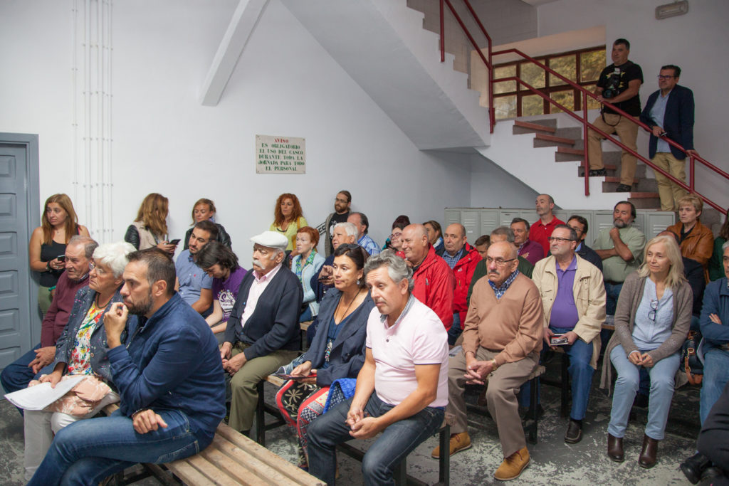 Lectura de la XIII edicion de relatos mineros Manuel Nevado Madrid. Ecomuseo del Valle del Samuño. Pozo San Luis. La Nueva. Langreo. Asturias 2017