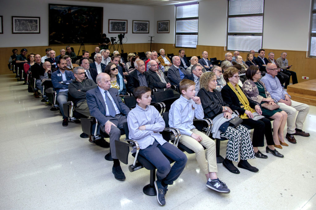 Homenaje al Profesor de la Escuela Politécnica de Mieres, y escritor, Luis Jesús Llaneza. Mieres. Asturias 2019