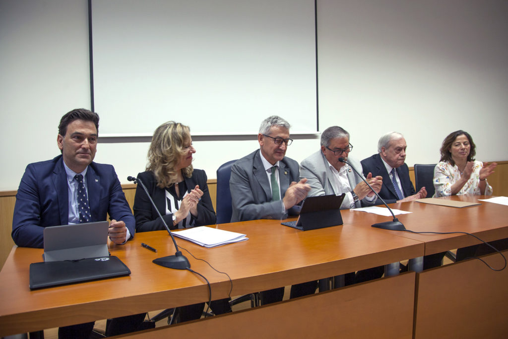 Homenaje al Profesor de la Escuela Politécnica de Mieres, y escritor, Luis Jesús Llaneza. Mieres. Asturias 2019