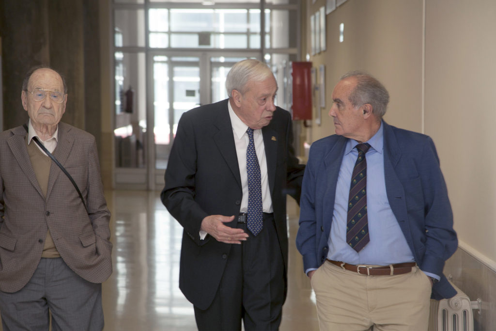 Homenaje al Profesor de la Escuela Politécnica de Mieres, y escritor, Luis Jesús Llaneza. Mieres. Asturias 2019