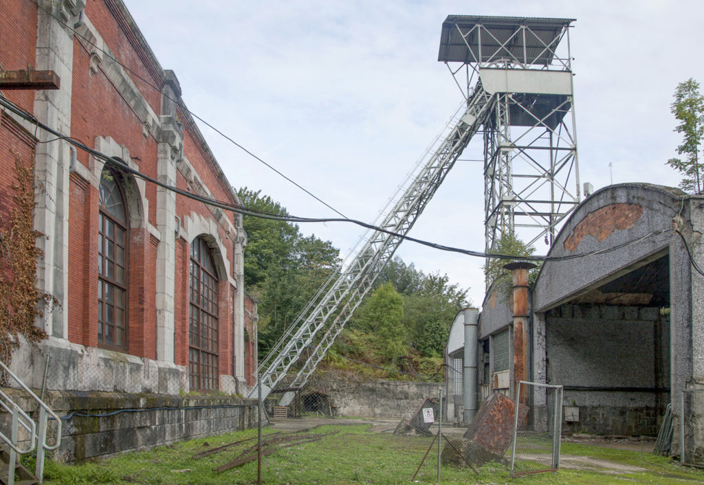Instalaciones exteriores del Pozo Fondon. Langreo. Asturias 2017