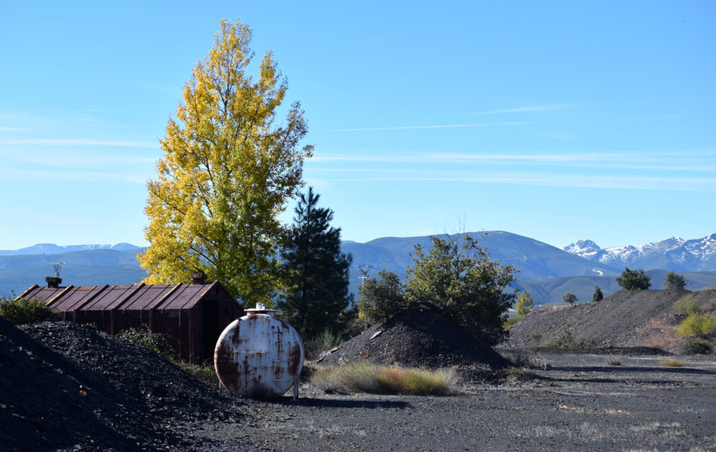 Instalaciones abandonadas de Mina Jarrina. Fabero. Leon