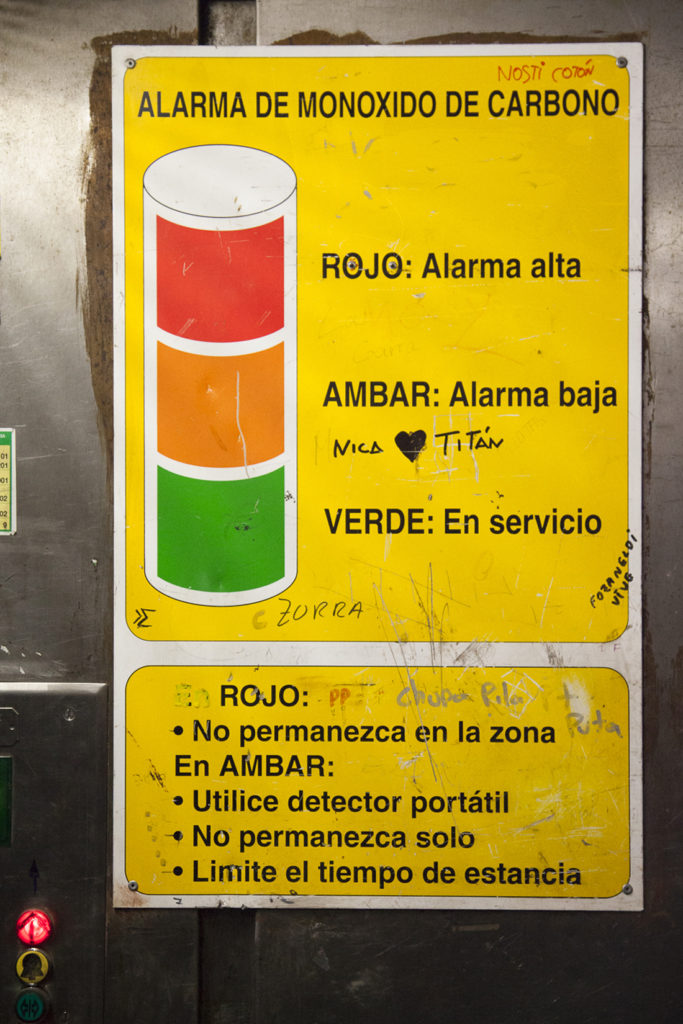 Cartel de seguridad. Central Termica de Aboño. EDP. Carreño. Asturias 2019