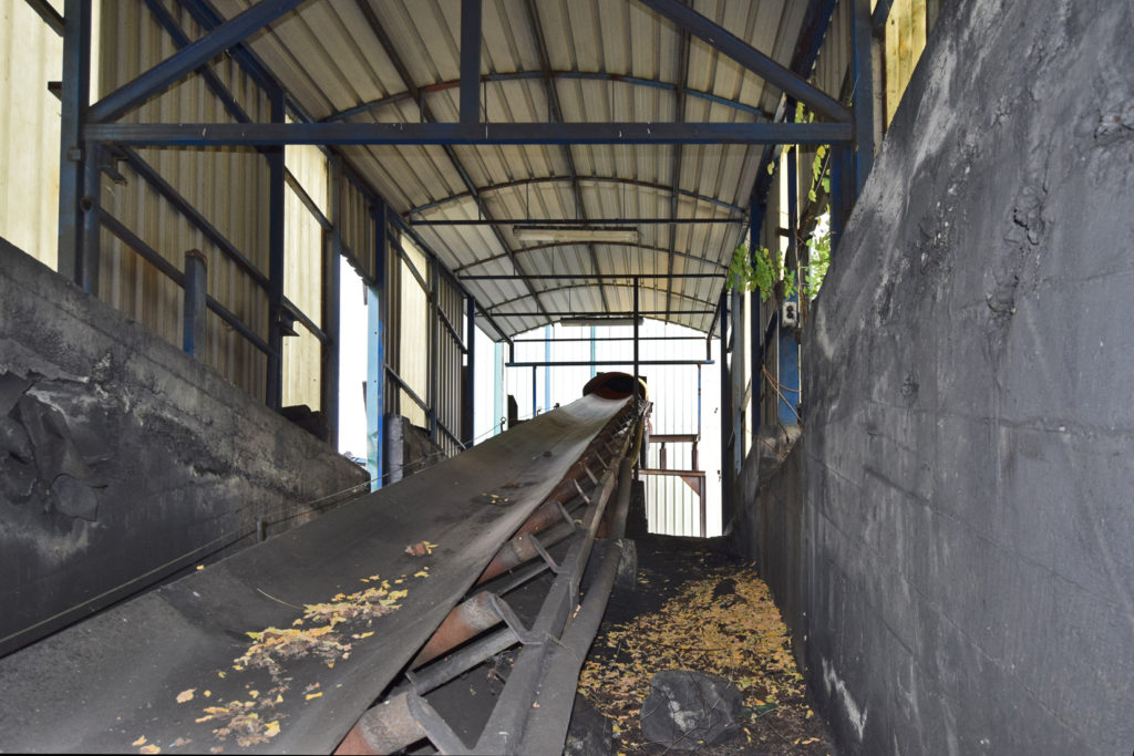 Cinta transportadora de las instalaciones abandonadas del Pozo Alicia. Fabero. León 2018