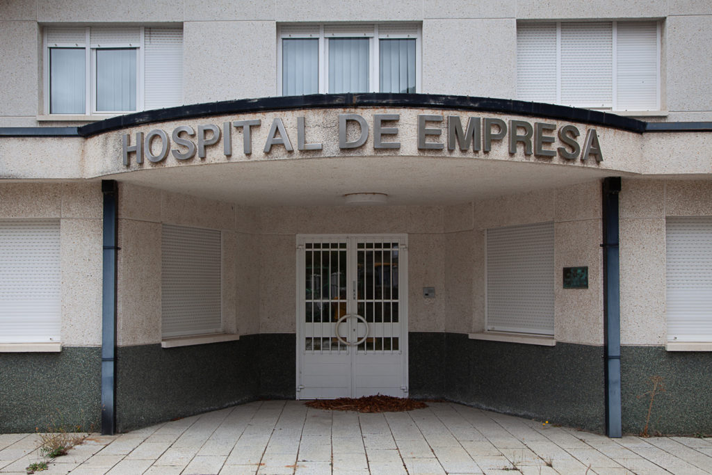Antiguo hospital de Empresa Hullera Vasco Leonesa. Santa Lucía de Gordón. León 2019