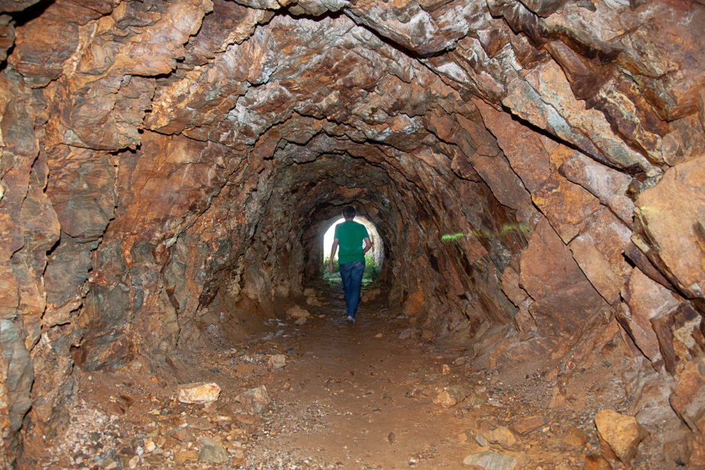 Galería interior de la Mina de Wolframio de la Peña del Seo. León. Cadafresnas 2019