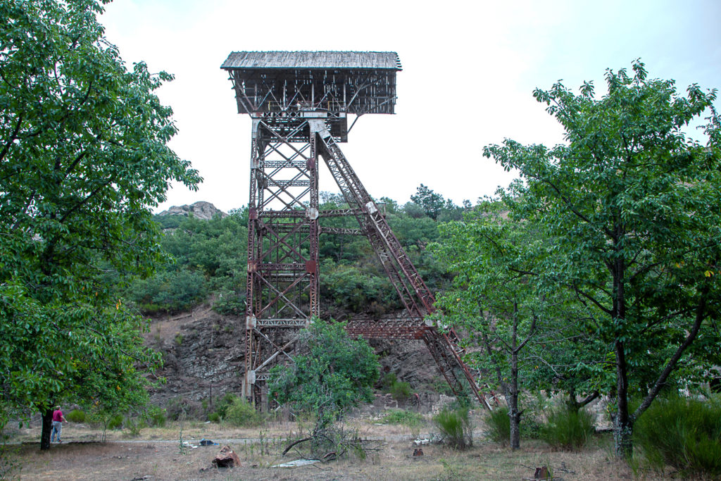 Instalaciones abandonadas del Pozo Ibarra. Ciñera. Leon 2019
