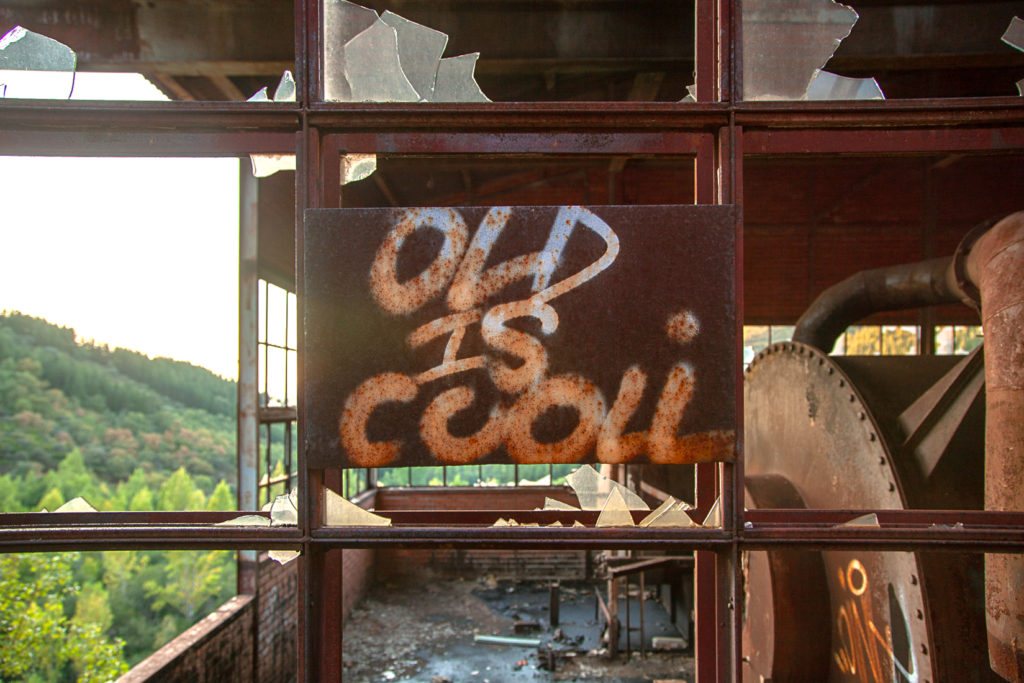 Antiguo molino y horno de calcinación de la mina de hierro de Coto Minero Wagner. Onamio. León 2019
