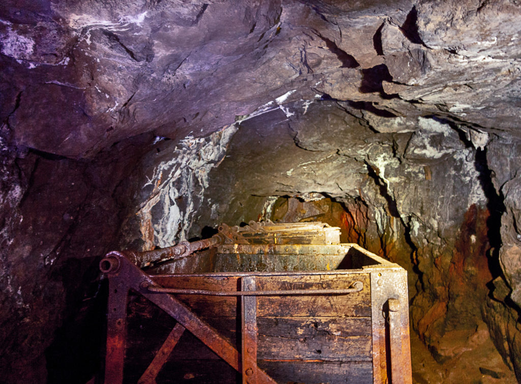 Interior de la mina de Hierro Orconera III, de Ybarra Hermanos. La Arboleda, Valle de Trápaga. Vizcaya 2019