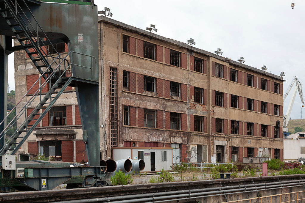Factoria industrial de Construcciones Navales del Norte. La Naval. Sestao. Vizcaya 2019