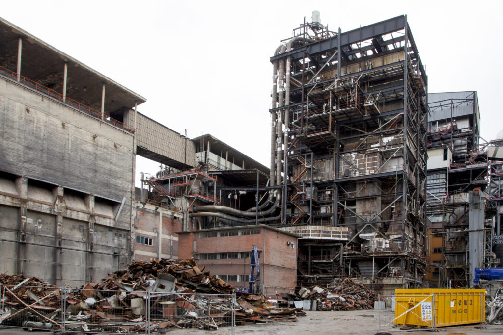 Desguace de el grupo 2, de la Central Térmica de Soto de Ribera. EDP. Ribera de Arriba. Asturias 2019