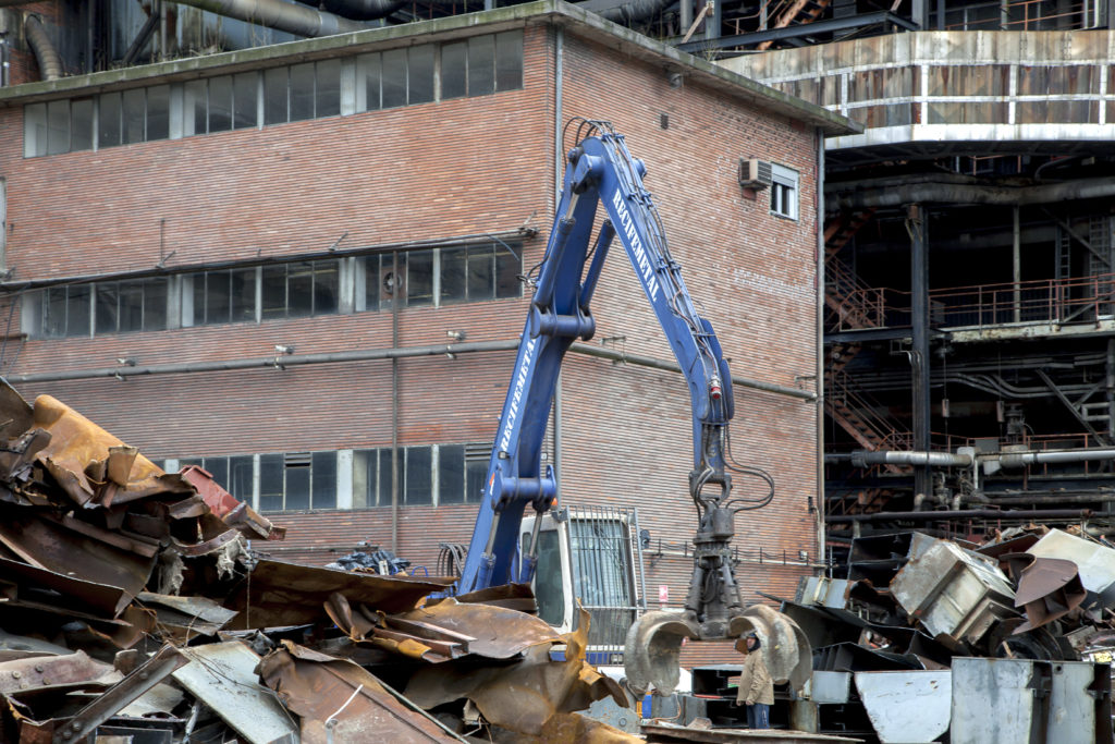 Desguace de el grupo 2, de la Central Térmica de Soto de Ribera. EDP. Ribera de Arriba. Asturias 2019