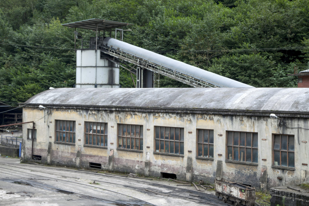 Vista exterior del Pozo Nicolasa. Ablaña. Mieres. Asturias 2018
