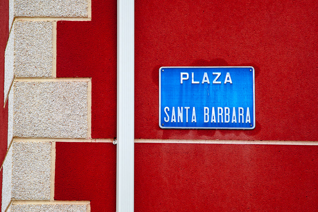 Plaza Santa Bárbara del poblado Minero de Vallejo de Orbó. Brañosera. Palencia 2019