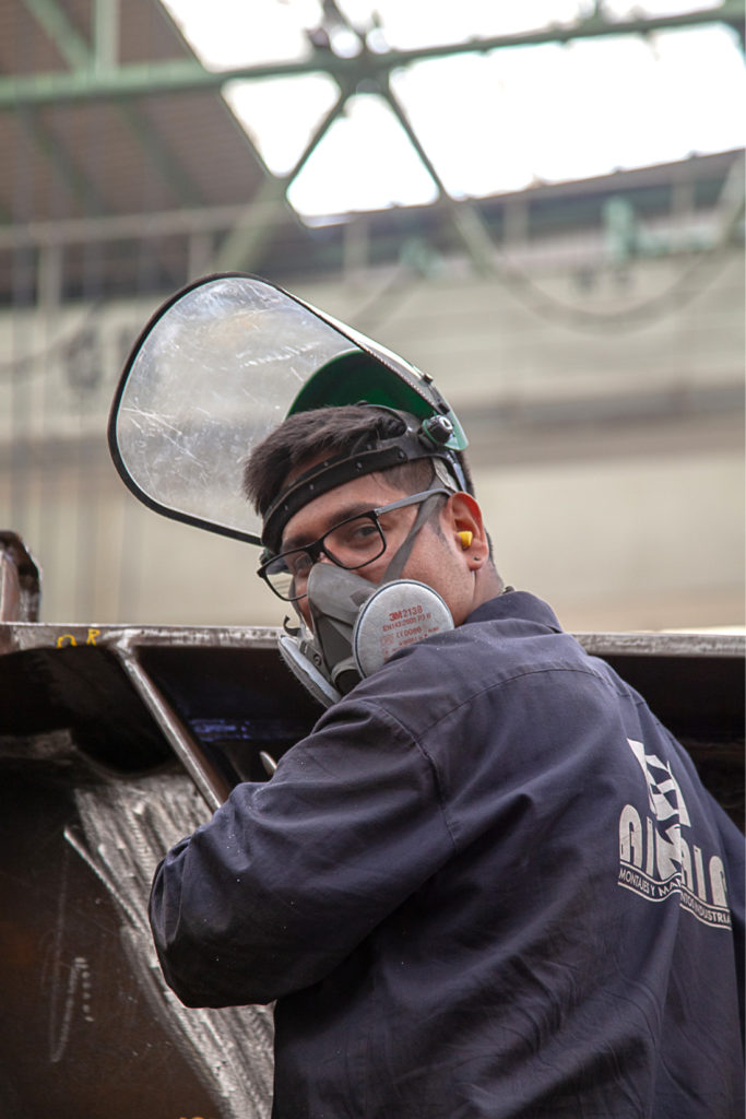 Últimos trabajadores de la factoría industrial de Construcciones Navales del Norte. La Naval. Sestao. Vizcaya 2019
