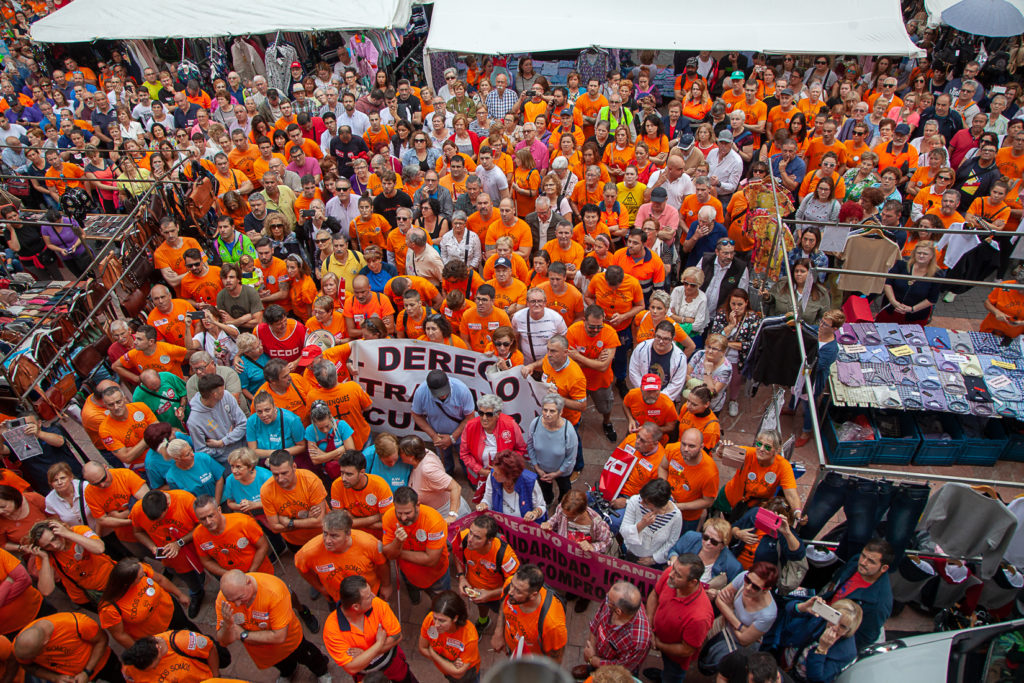 Marcha a pie desde la Factoría de Vesuvius al ayuntamiento de Langreo. Asturias 2019