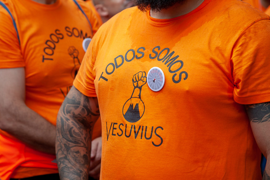 Marcha a pie desde la Factoría de Vesuvius al ayuntamiento de Langreo. Asturias 2019