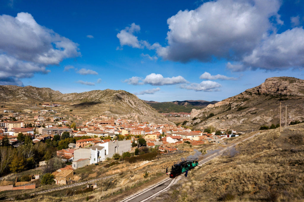 Tren minero del Parque Temático de la Minería y el Ferrocarril de Utrillas. Teruel 2019