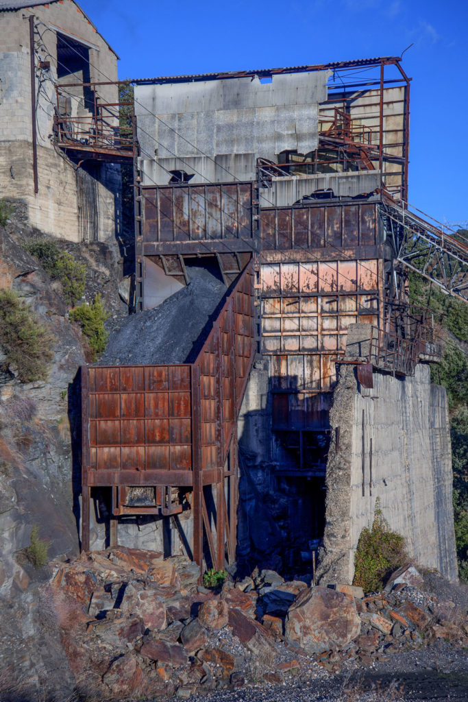 Restos de la Mina de Carbones Viloria. Torre del Bierzo. León 2017
