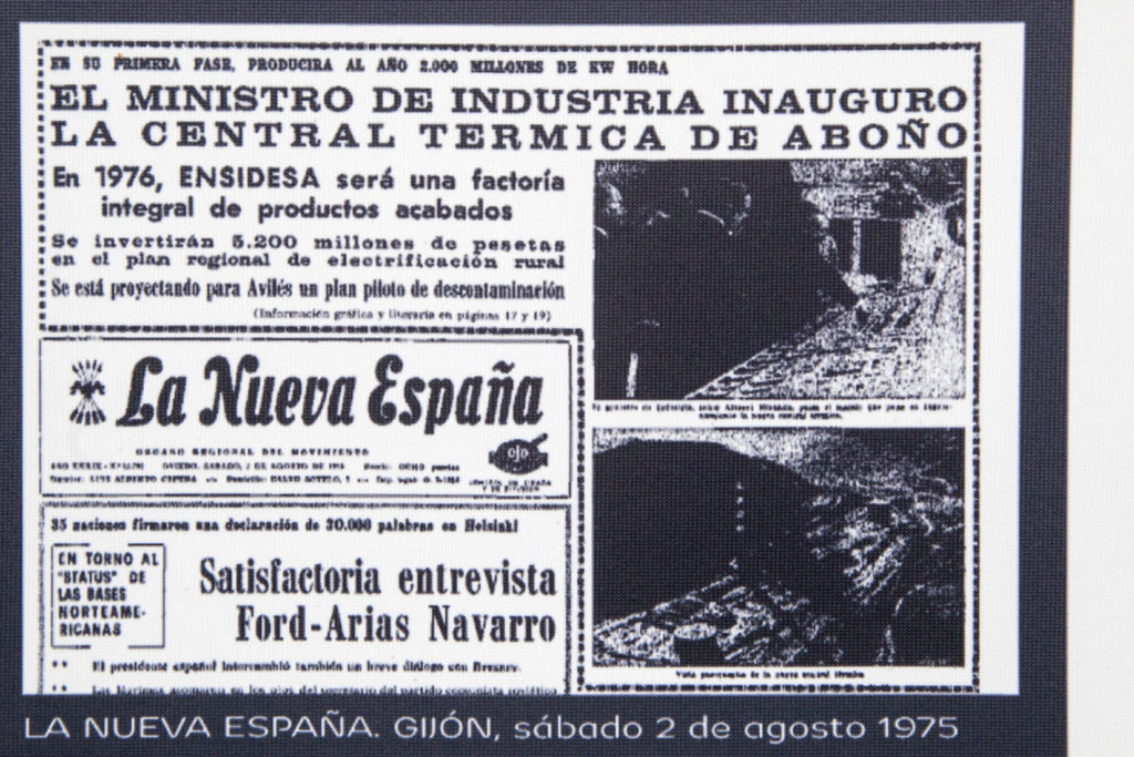 Noticia de Prensa del dia de la inaguracion de la Central Termica de Aboño. Carreño. Asturias. La Nueva España, 2 de Agosto de 1975