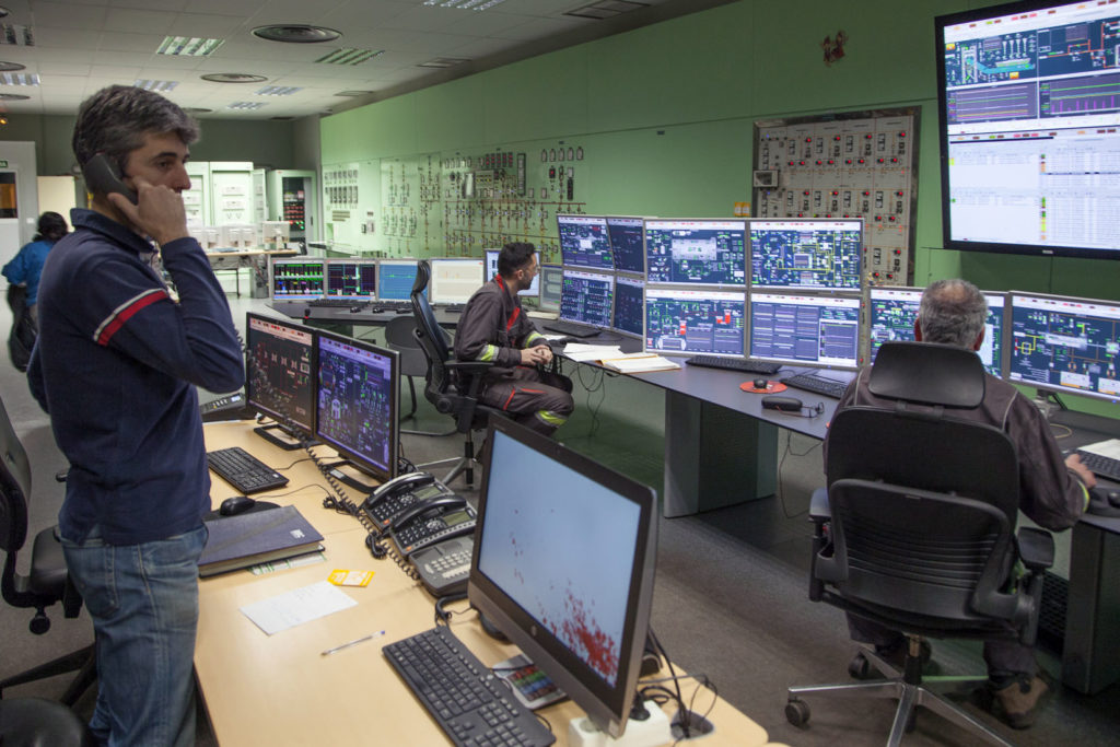 Sala de control de la Central Térmica de Aboño. EDP. Carreño. Asturias 2019