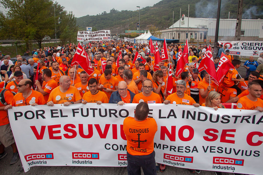 Marcha a pie desde la Factoria de Vesuvius al ayto de Langreo. Asturias 2019