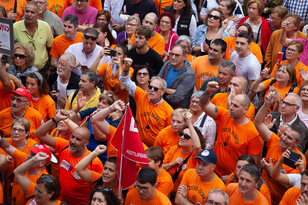 Marcha a pie desde la Factoria de Vesuvius al ayto de Langreo. Asturias 2019