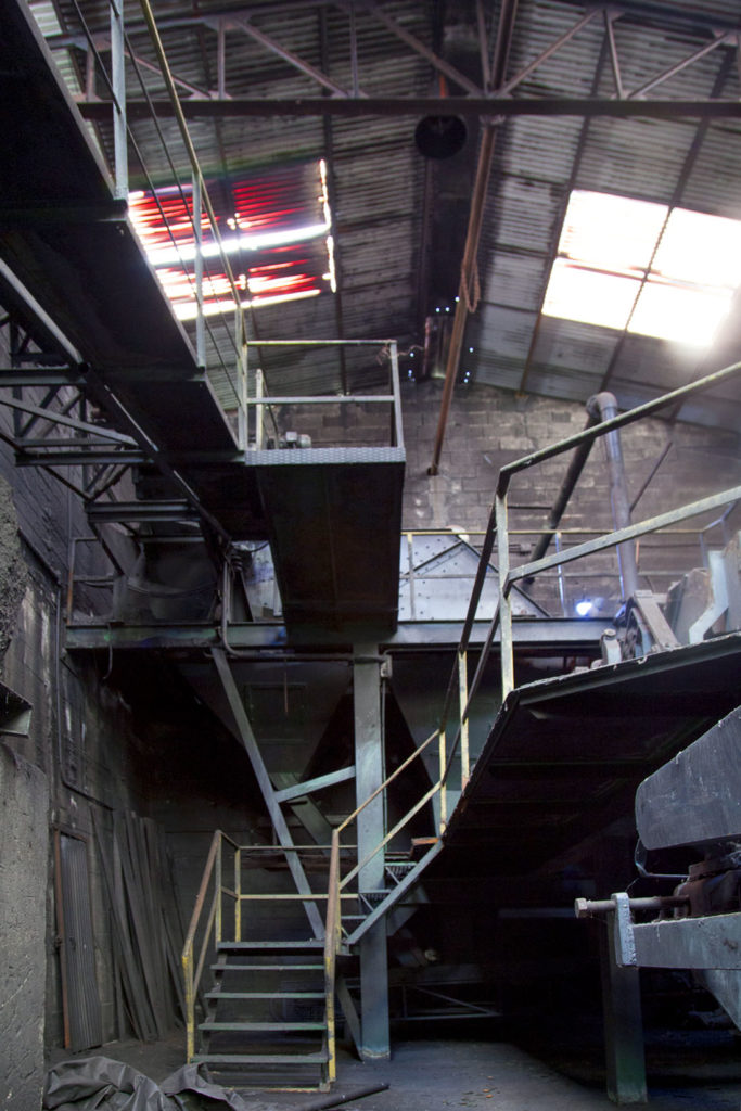 Instalaciones cerradas del Lavadero Salgueiro. Grupo Salgeiro, de UMINSA. Torre del Bierzo. León 2019