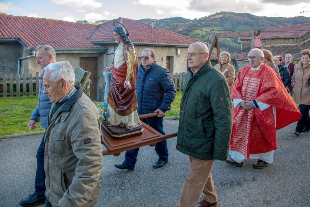 Procesión de Santa Bárbara. Cocañin. San Martín del Rey del Aurelio. Asturias 2017