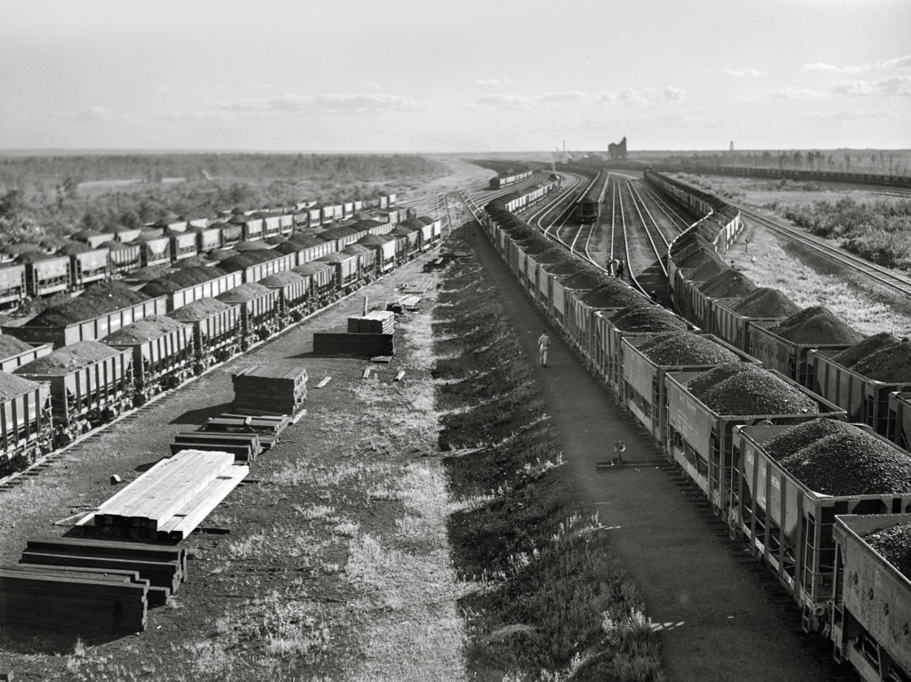Lineas del ferrocarril en Superior, Wisconsin. EEUU. 1941