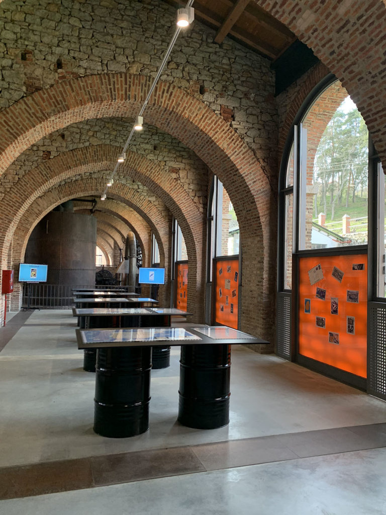 Exposicion dedicada a la filatelia minera, de Salvador González Solís, en el Museo de la Siderurgia y la Minería de Castilla y León. Sabero. León 2020