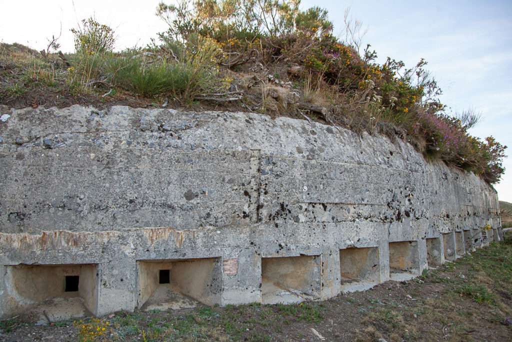 Fortificaciones de la guerra civil en el Puerto de Tarna. León 2019