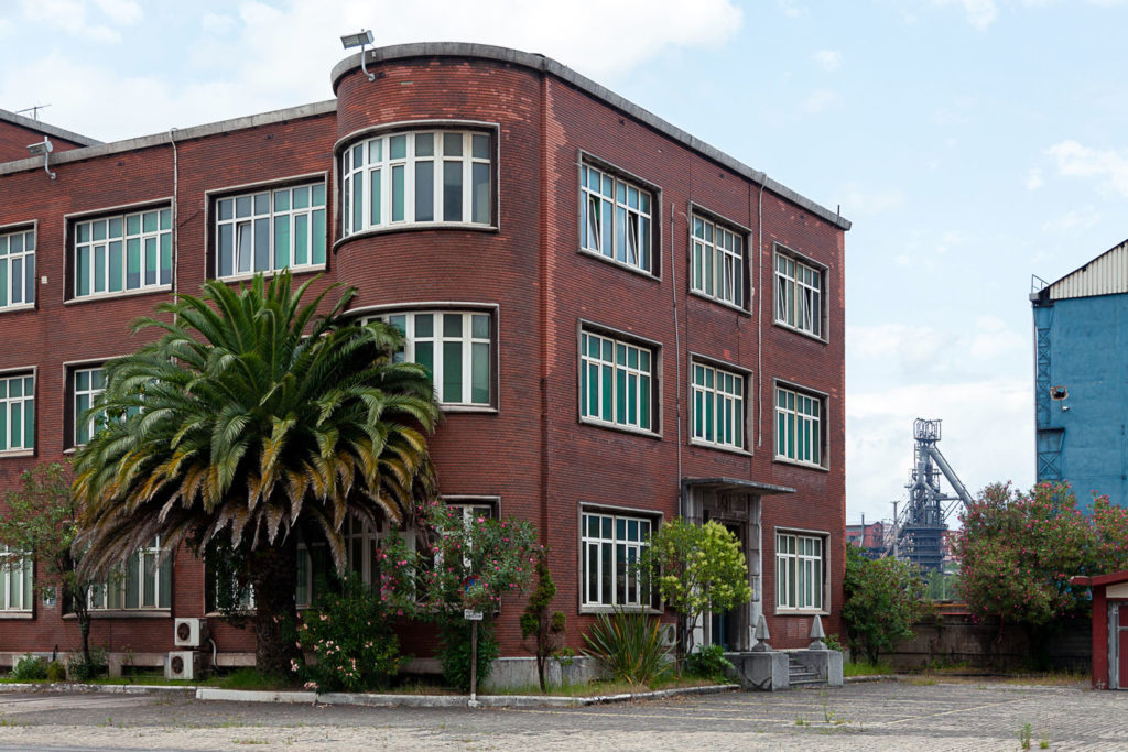 Factoría industrial de Construcciones Navales del Norte. La Naval. Sestao. Bizkaia 2019