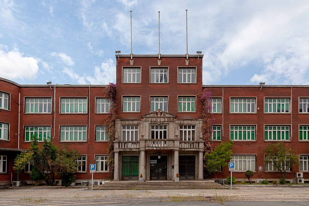Factoría industrial de Construcciones Navales del Norte. La Naval. Sestao. Bizkaia 2019