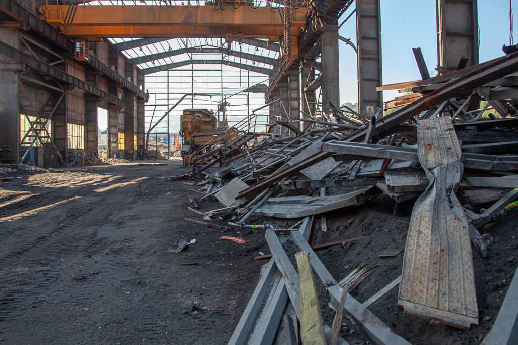Derribo de la factoría industrial de Felguera Melt. Langreo 2020