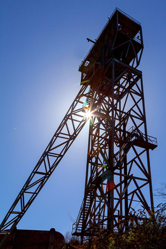 Instalaciones abandonadas de el Pozo El Terrerón. Mosquitera II. Tuilla. Langreo. Asturias 2019