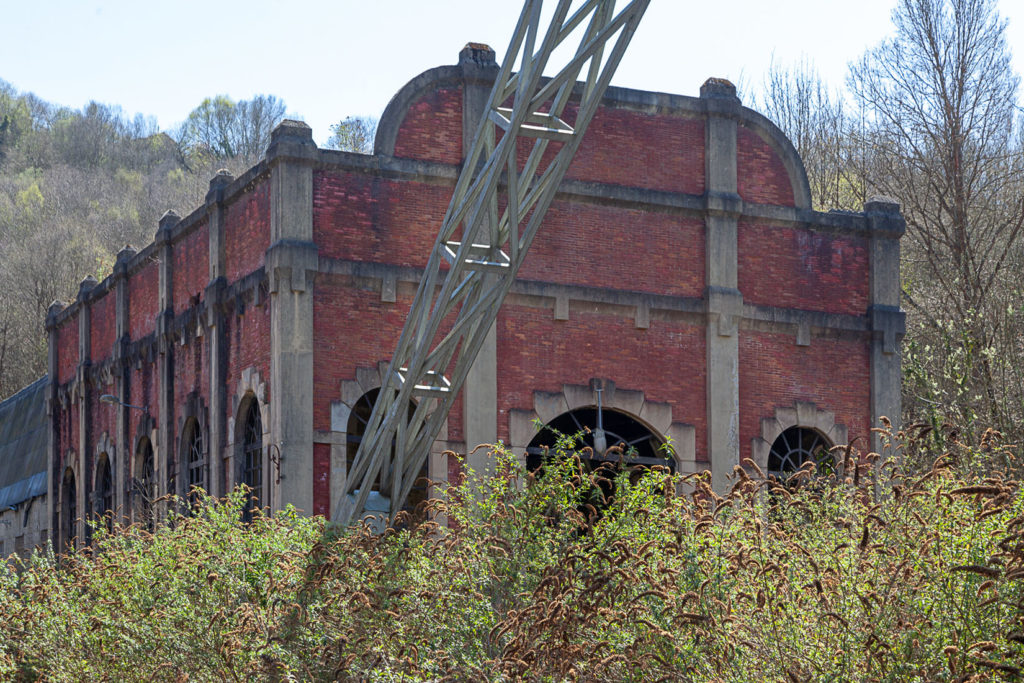 Instalaciones abandonadas del Pozo Mosquitera II. El Terreron. Langreo. Asturias. 2019