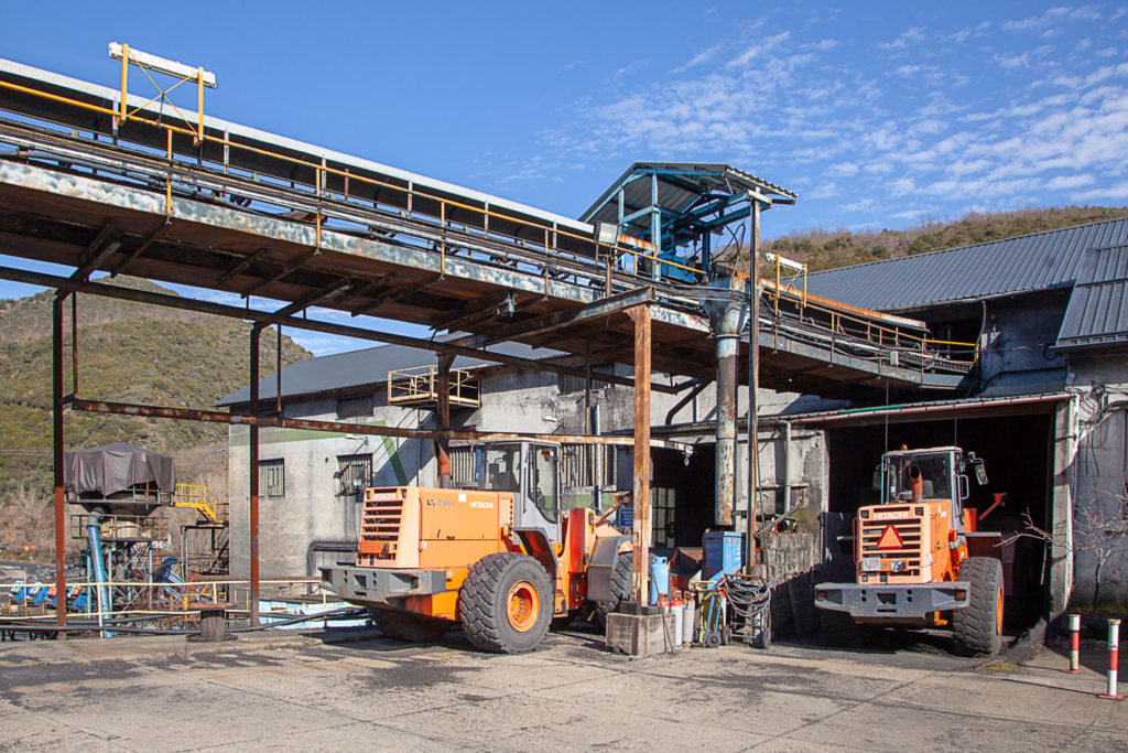 Instalaciones cerradas del lavadero de carbón Alinos. UMINSA. Toreno. León 2020
