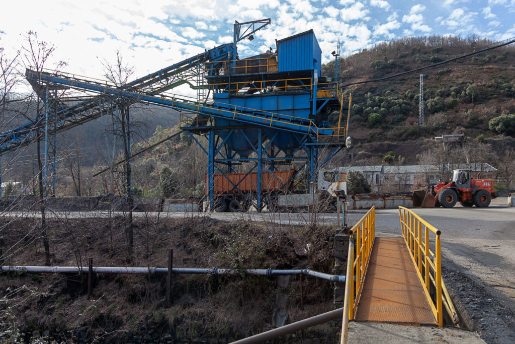 Instalaciones cerradas del lavadero de carbón de Alinos. UMINSA. Toreno. León 2020