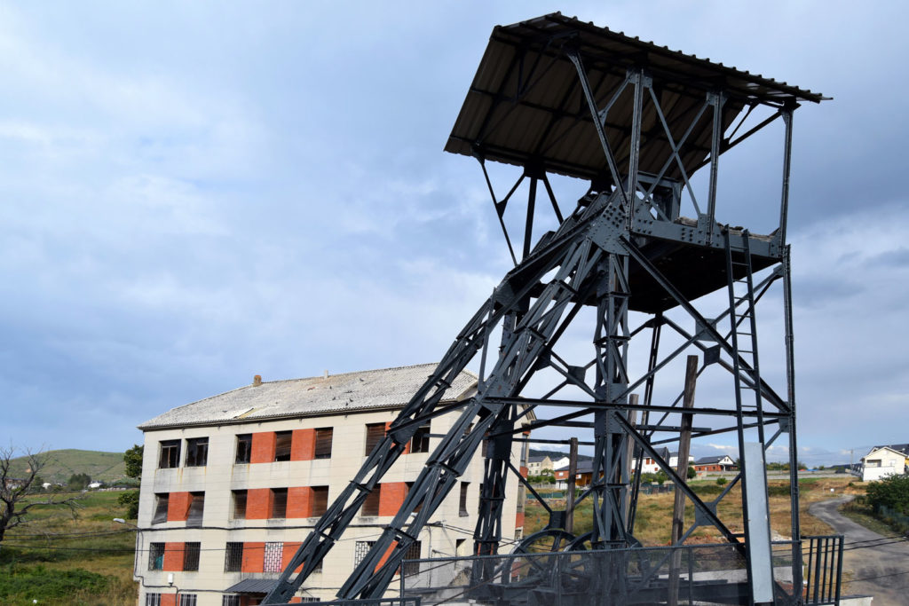 Instalaciones cerradas del Pozo Viejo de Fabero. León 2018