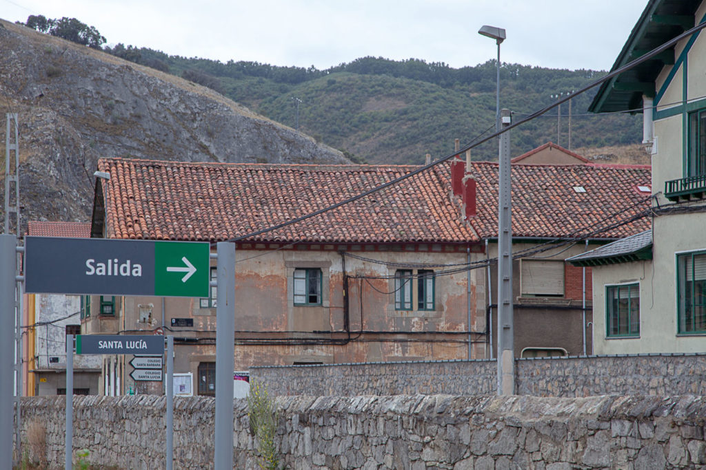 Estación del ferrocarril de Santa Lucia de Gordón. León 2019