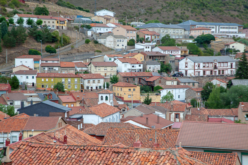Vistas de Santa Lucía de Gordón. León 2019