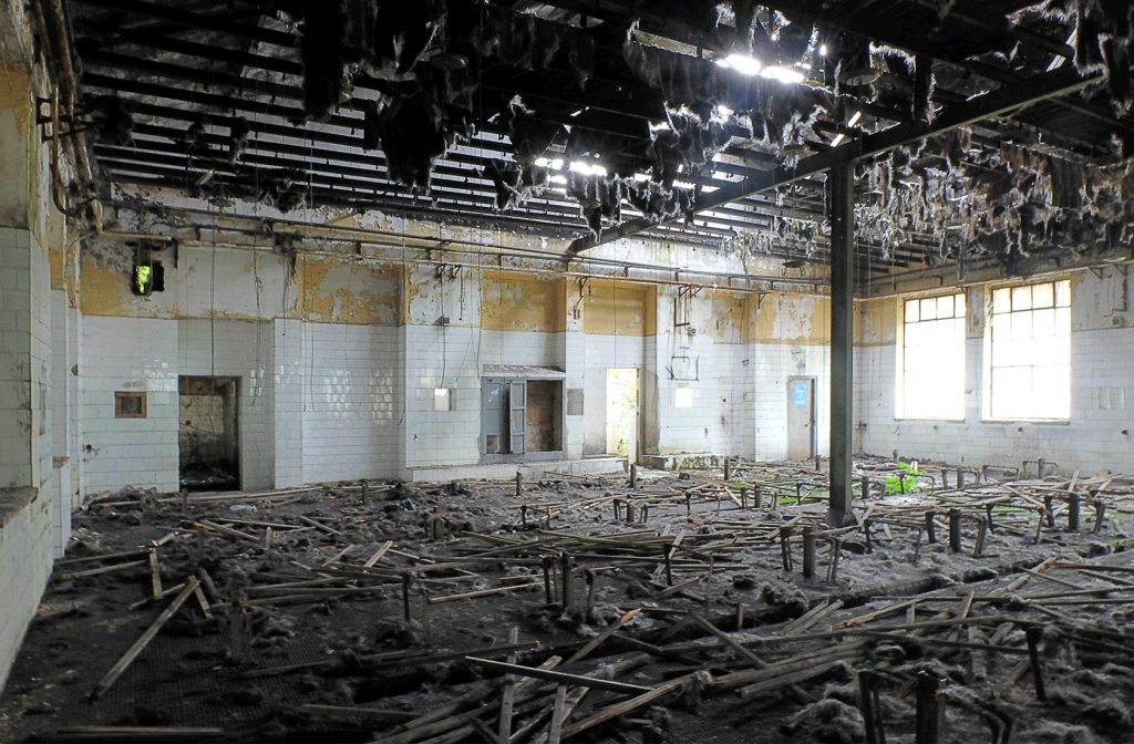 Casa de aseos del Pozu Pumarabule. Carbayín Alto. Siero. Asturias. 2018