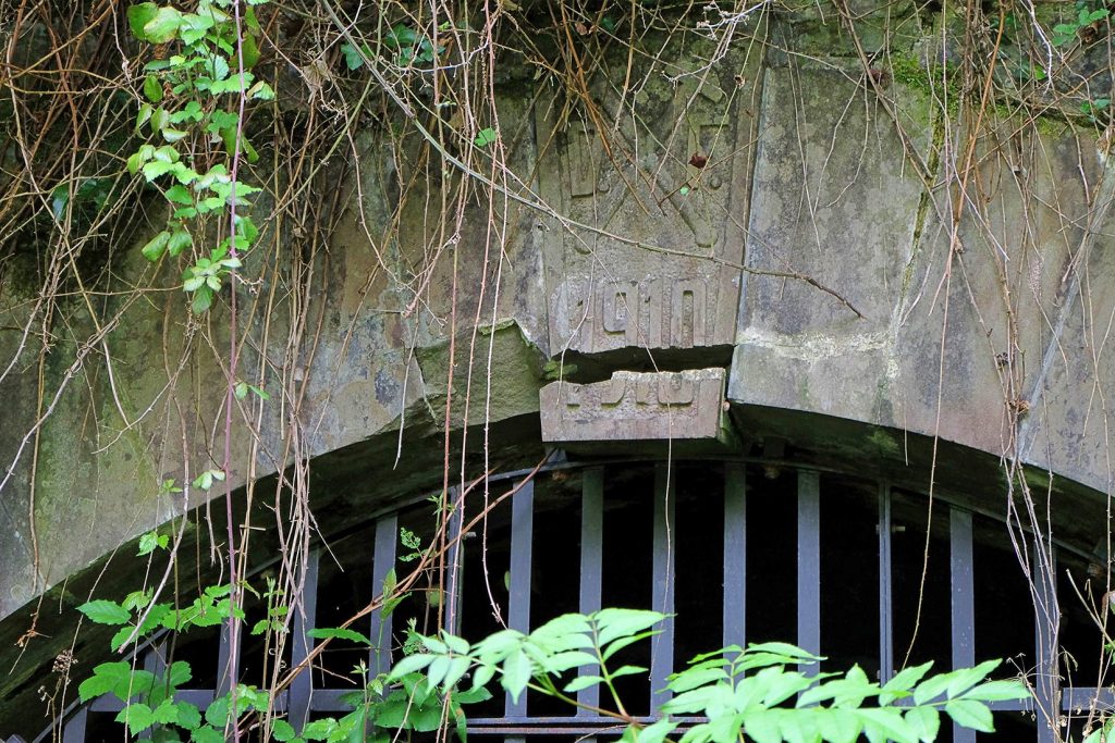 Dovela del Socavón Santa Bárbara. Santa Bárbara. San Martín Del Rey Aurelio. Asturias. 2018