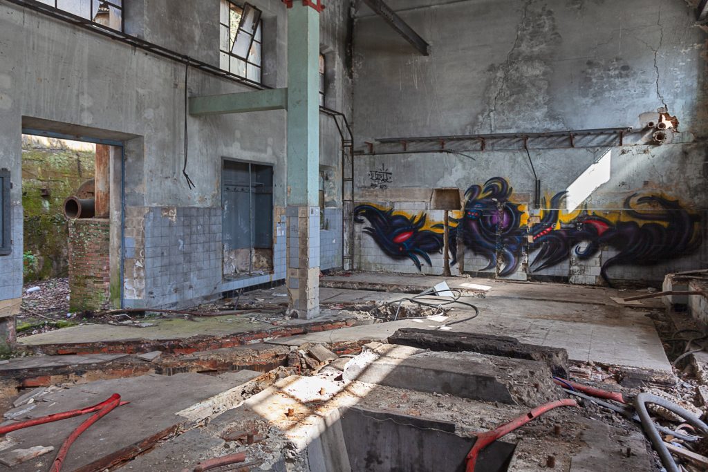 Instalaciones abandonadas del Pozo Pumarabule. Carbayín. Siero 2020.