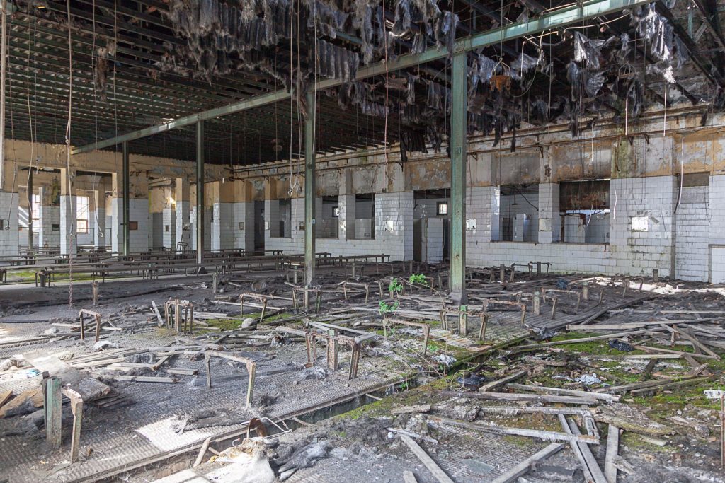 Instalaciones abandonadas del Pozo Pumarabule. Carbayín. Siero 2020.